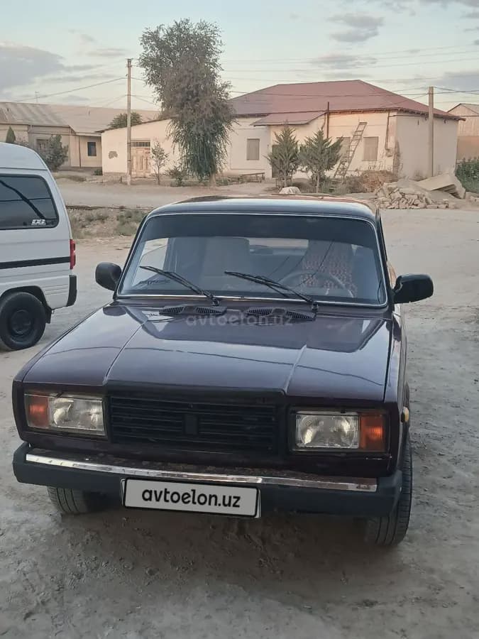 ВАЗ (Lada) 2107 2000 — 2