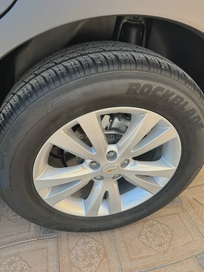 Chevrolet Captiva, 4 позиция 2015 — 3