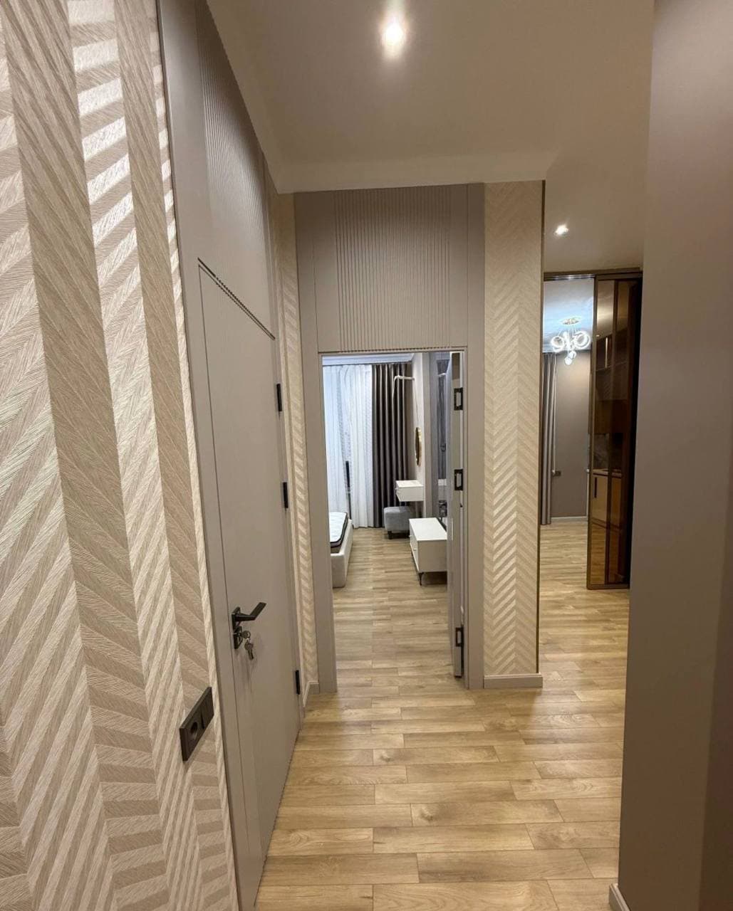 Ул.Уста Ширин ор-р круг Джами, 2 xona, 47 m² · ID 6445 — 6