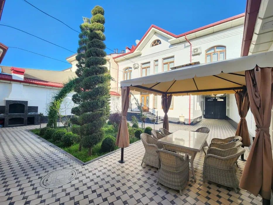 Жарарык, 7 xona, 440 m² · ID 30628 — 2