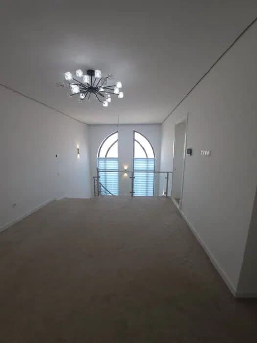 Изза, 7 xona, 270 m² · ID 40050 — 4