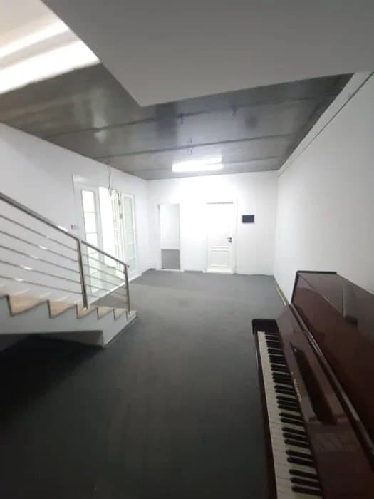 Изза, 7 xona, 270 m² · ID 40050 — 6