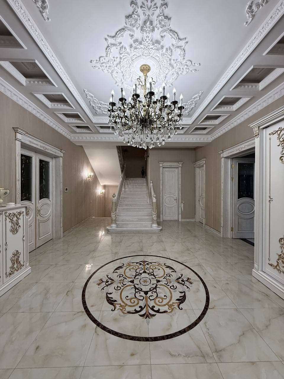 Бадамзар, 10 xona, 1000 m² · ID 38576 — 6