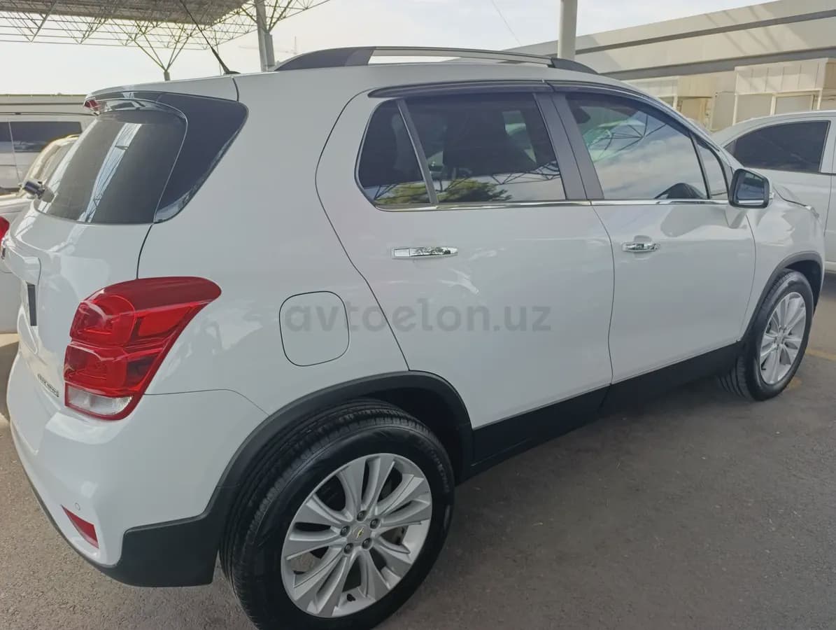 Chevrolet Tracker, 3 позиция 2020 — 3