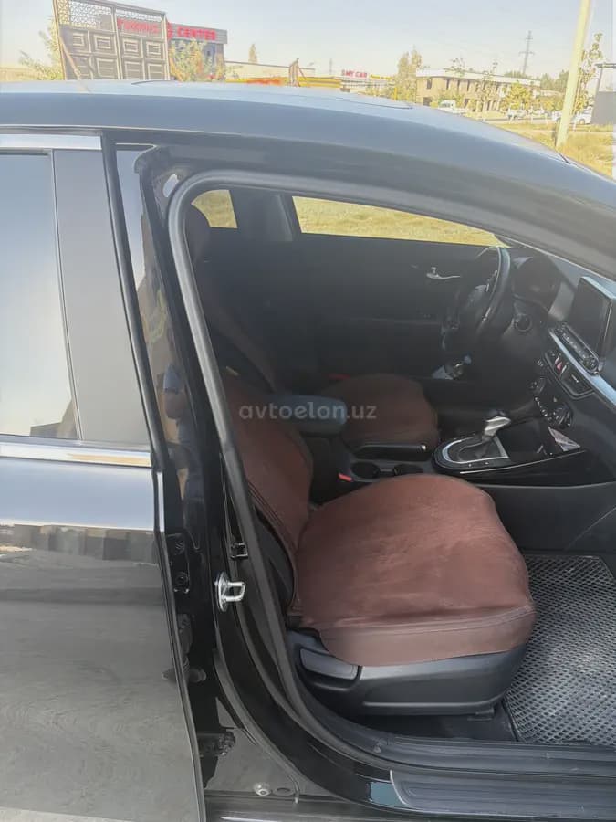 Kia K5 2024 — 3