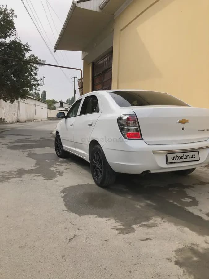 Chevrolet Cobalt, 4 позиция 2025 — 2