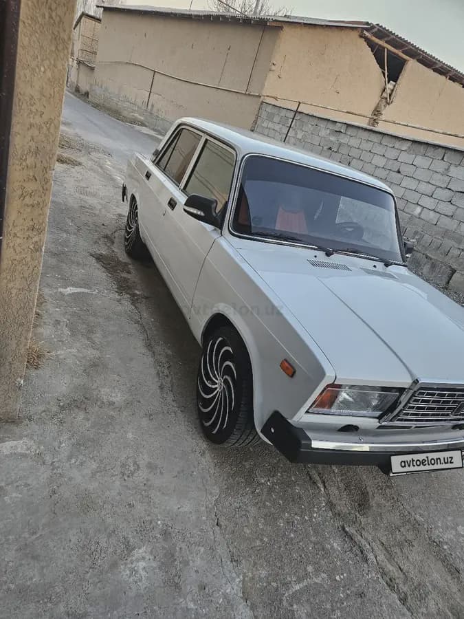 ВАЗ (Lada) 2107 2007 — 3
