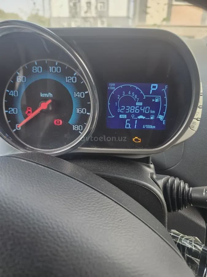 Chevrolet Spark, 4 позиция 2022 — 3