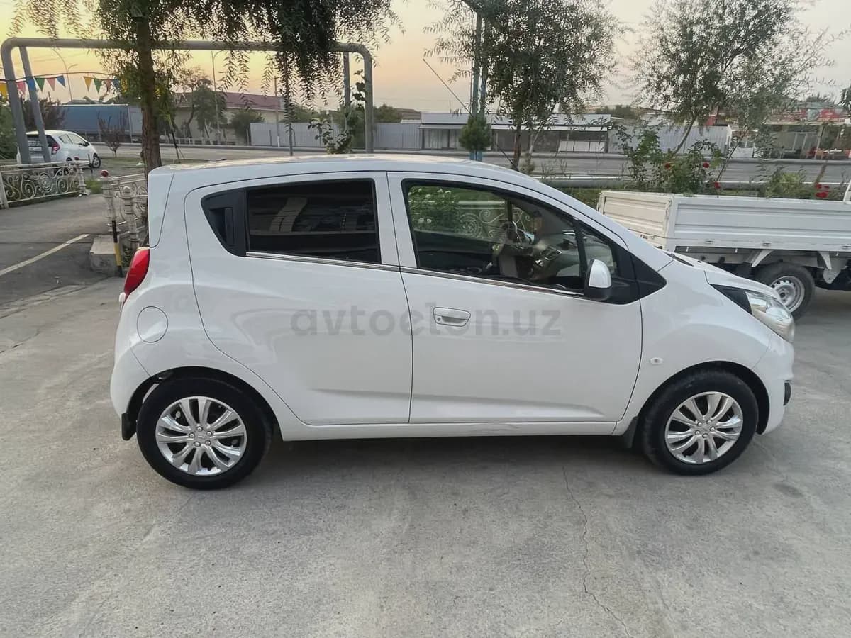 Chevrolet Spark, 2 позиция 2020 — 5