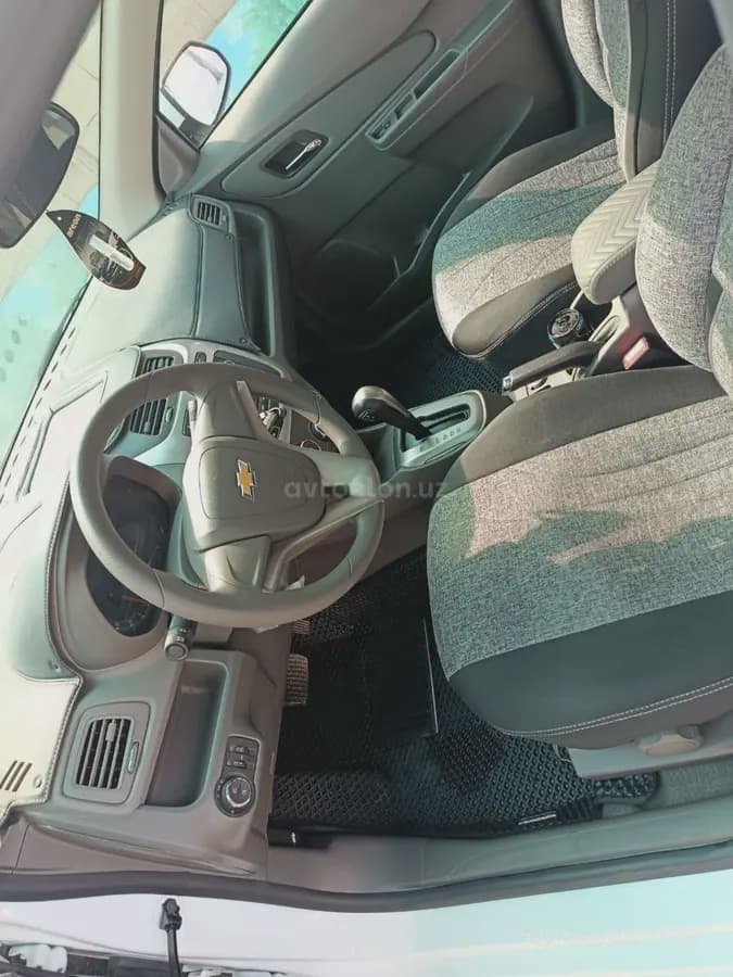 Chevrolet Cobalt, 4 позиция 2025 — 4