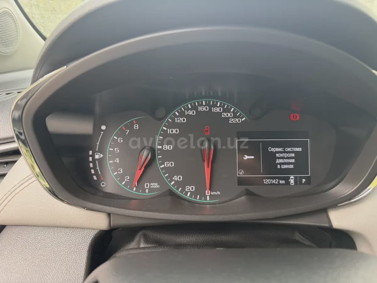 Chevrolet Tracker, 3 позиция 2019 — 4
