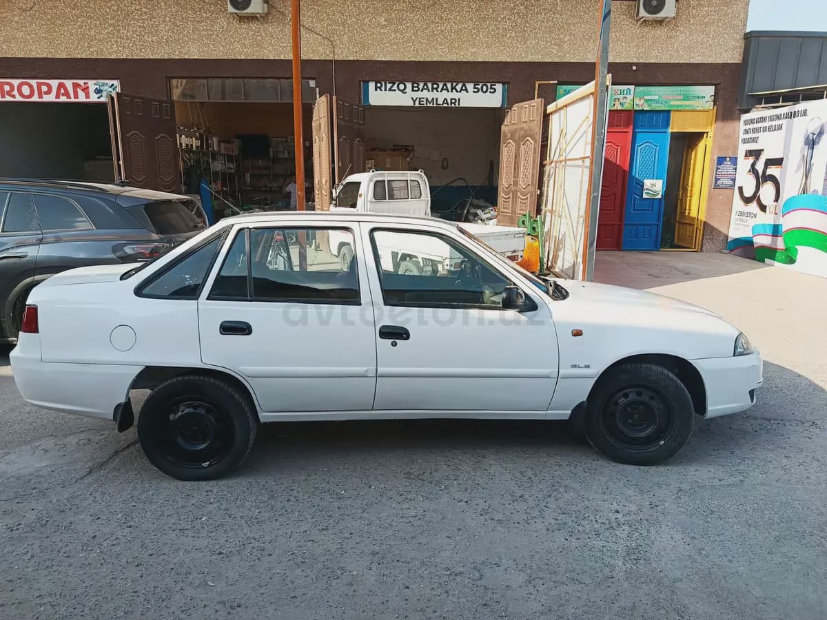 Chevrolet Nexia 2, 3 позиция SOHC 2010 — 2