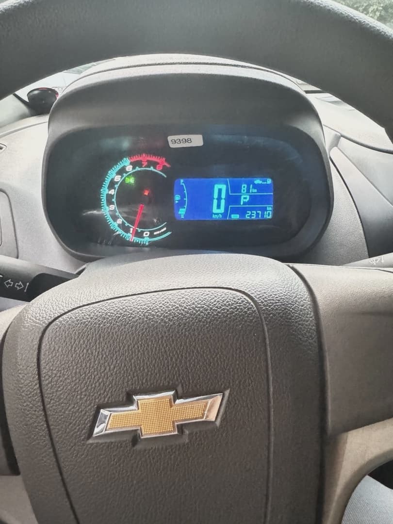 Chevrolet Cobalt 2024 — 6