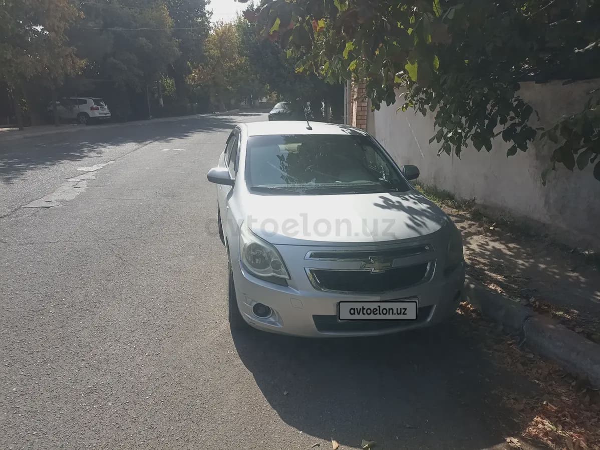 Chevrolet Cobalt, 3 позиция 2013 — 2
