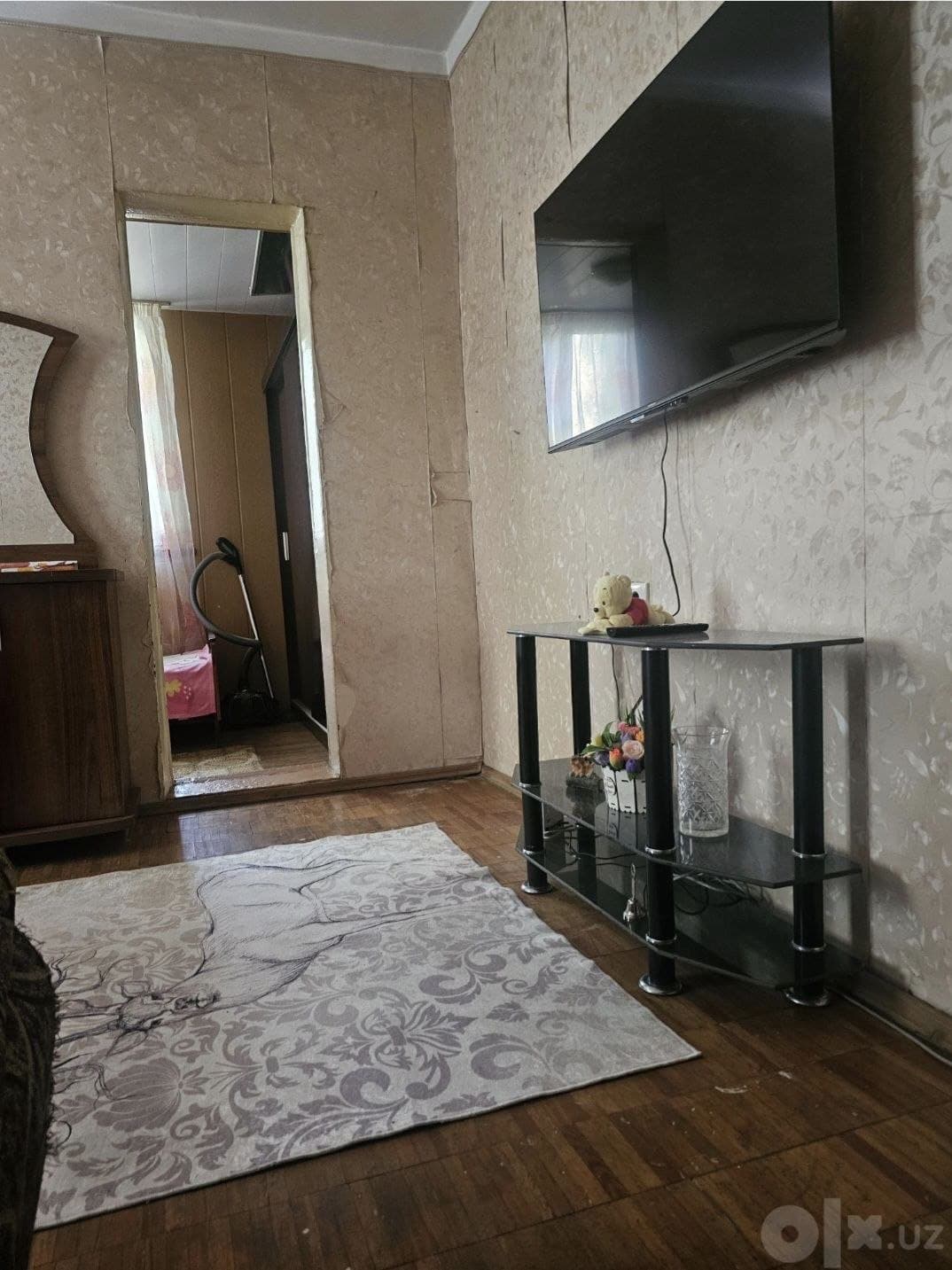 🇺🇿 КВАРТИРА СОТИЛАДИ 📍 Чилонзор-24 🚩 Ориентир: Кафе Москва 🏢 Улучшенка 🏢 1 хона — 3-қават / 4 қават — 4