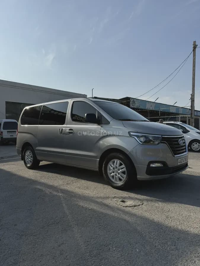Hyundai Starex 2019 — 3