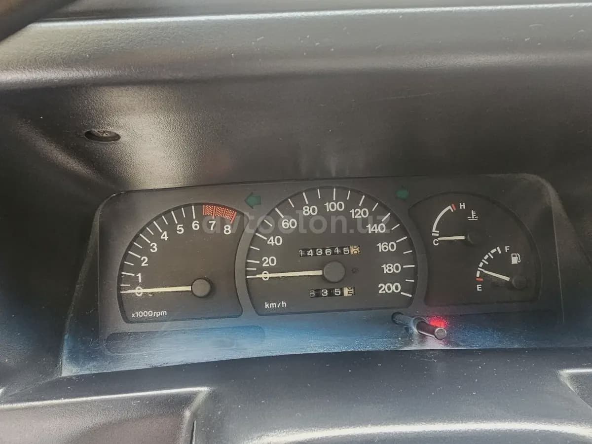 Daewoo Nexia 2003 — 2