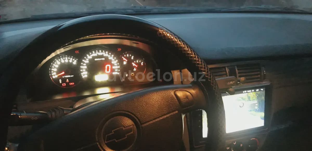 Chevrolet Lacetti, 2 позиция 2009 — 3