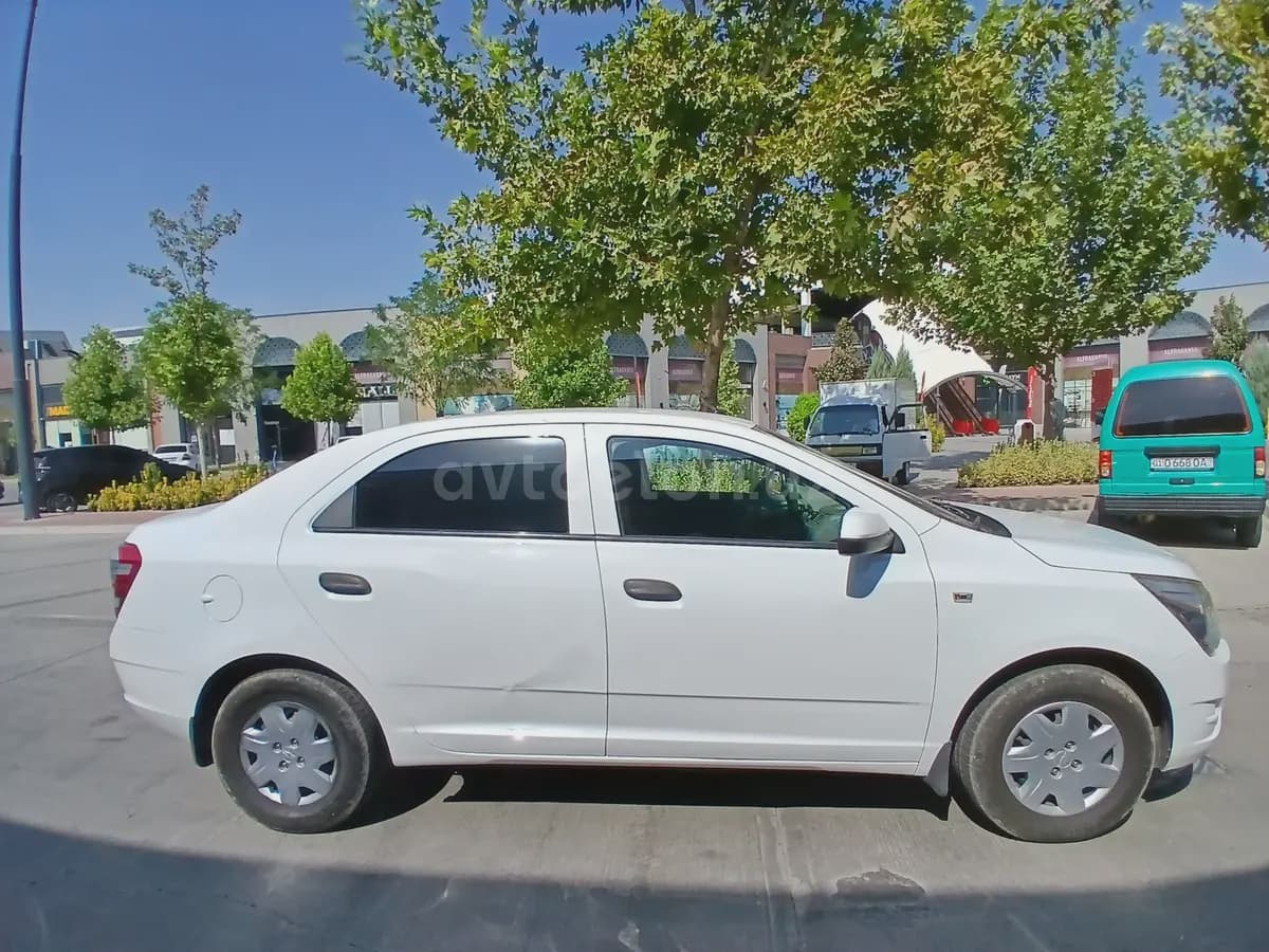 Chevrolet Cobalt, 2 позиция 2020 — 4