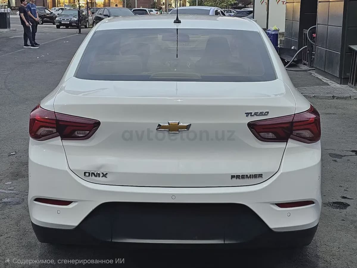Chevrolet Onix 2023 — 2