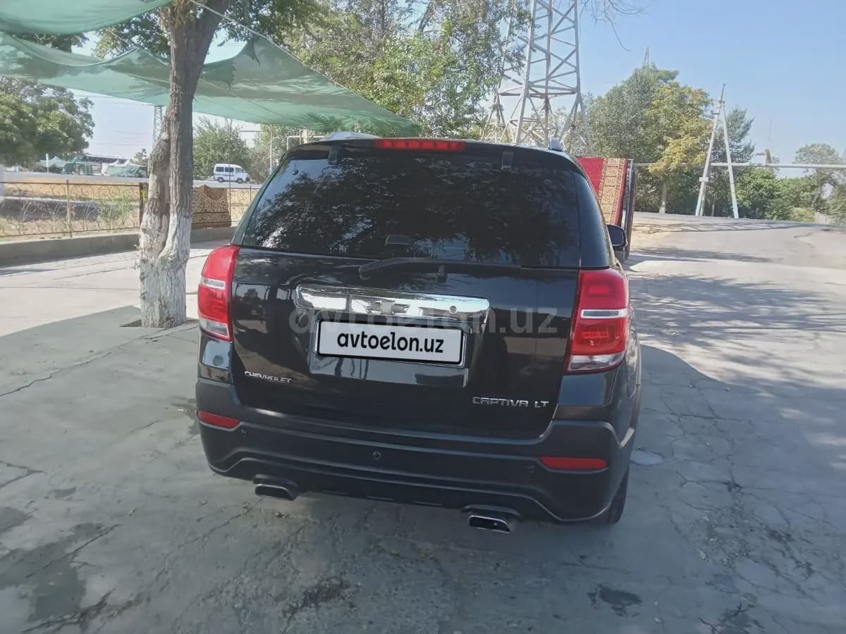 Chevrolet Captiva, 3 позиция 2011 — 4