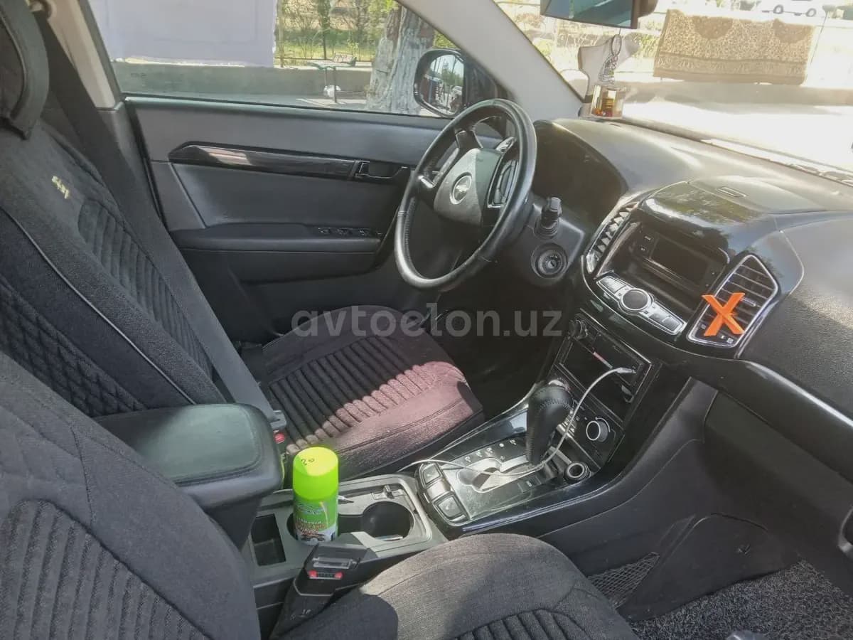 Chevrolet Captiva, 3 позиция 2011 — 5