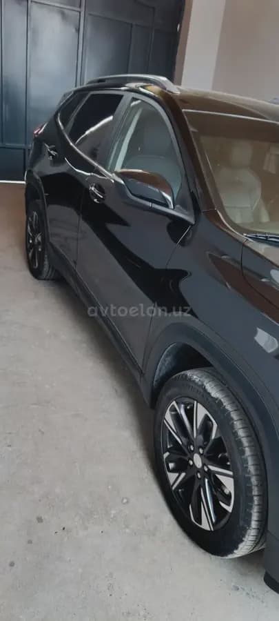 Chevrolet Tracker 2 2023 — 2