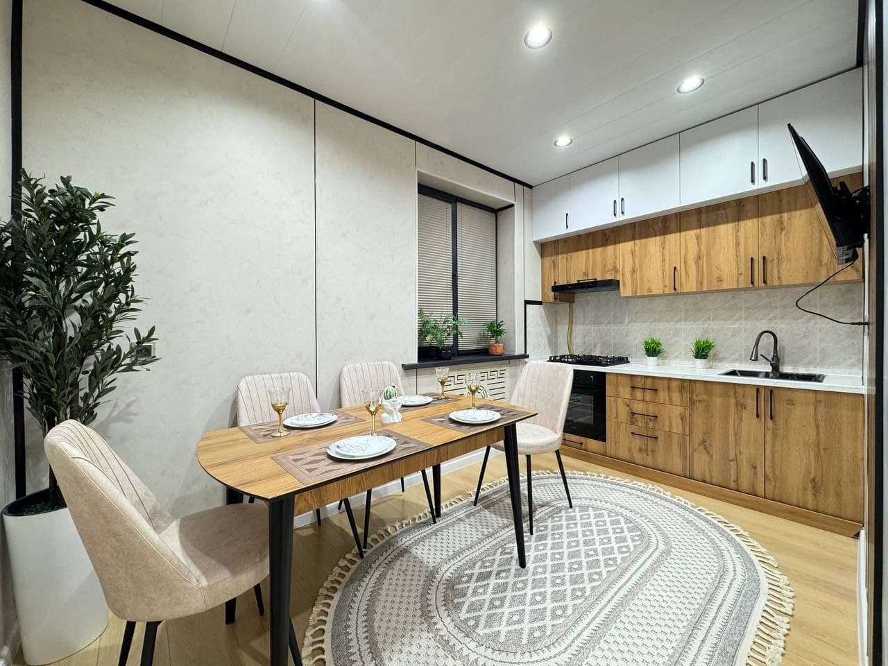 ®🏡 **#Чил1 | ВЫСОКОПОТОЛОЧКА 🔥**✨ **2 xona | 54 м² | 1-qavat / 4 qavat** — 5