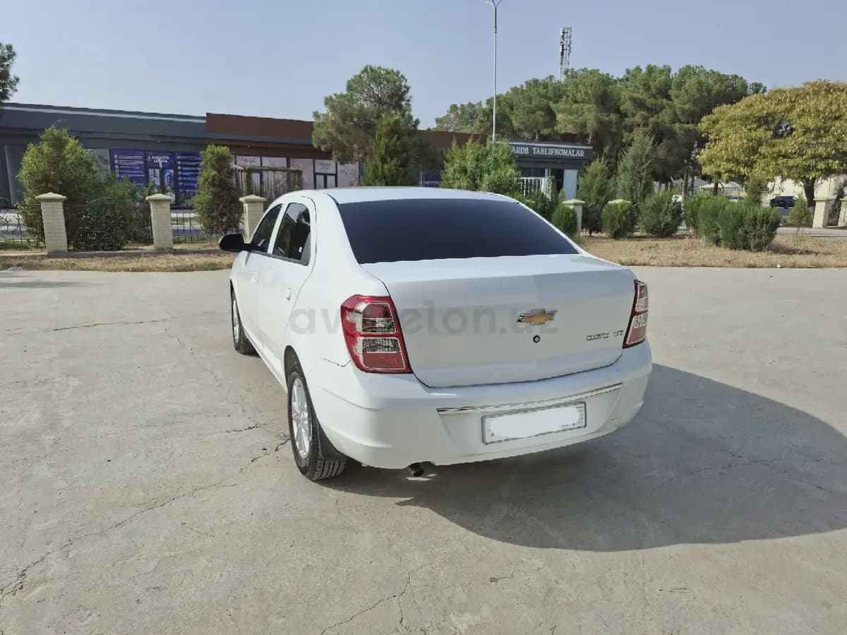 Chevrolet Cobalt, 4 позиция 2026 — 3