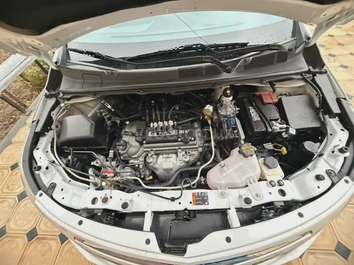 Chevrolet Cobalt, 4 позиция 2025 — 3