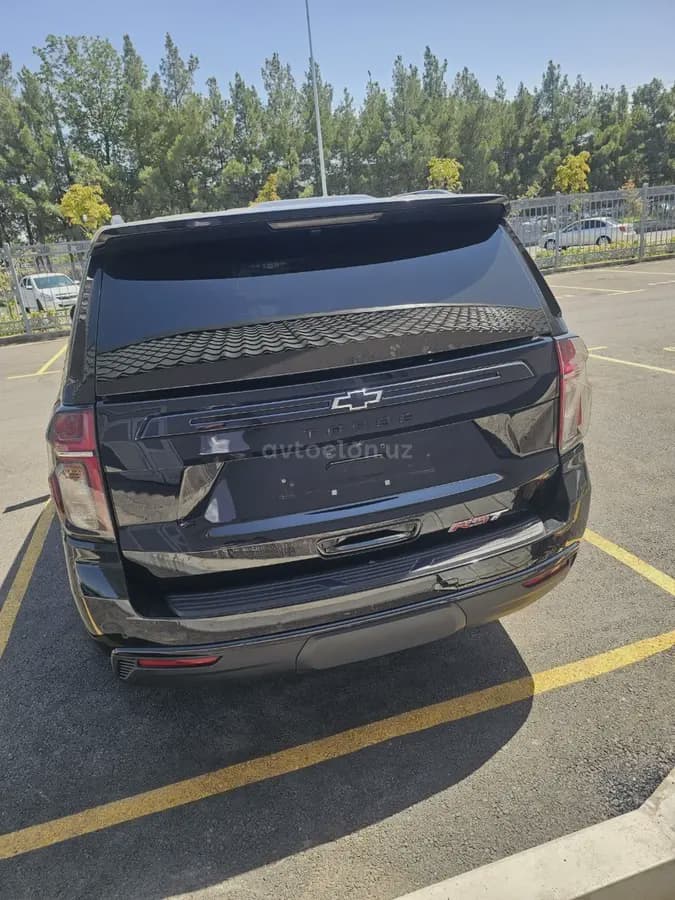 Chevrolet Tahoe 2023 — 2