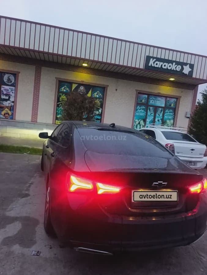 Chevrolet Malibu 2 2023 — 2