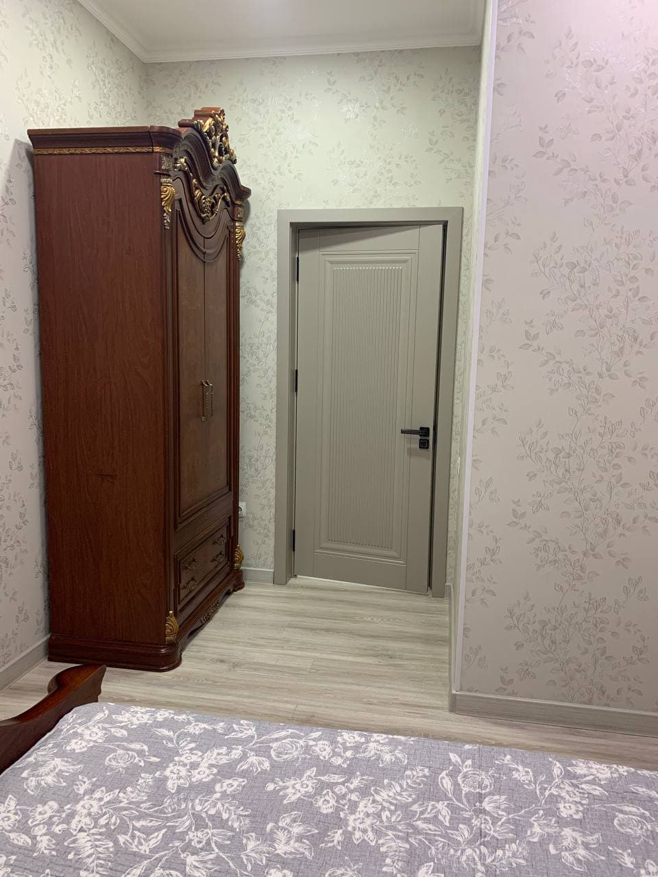 Сдам квартиру 4 комнаты — 2