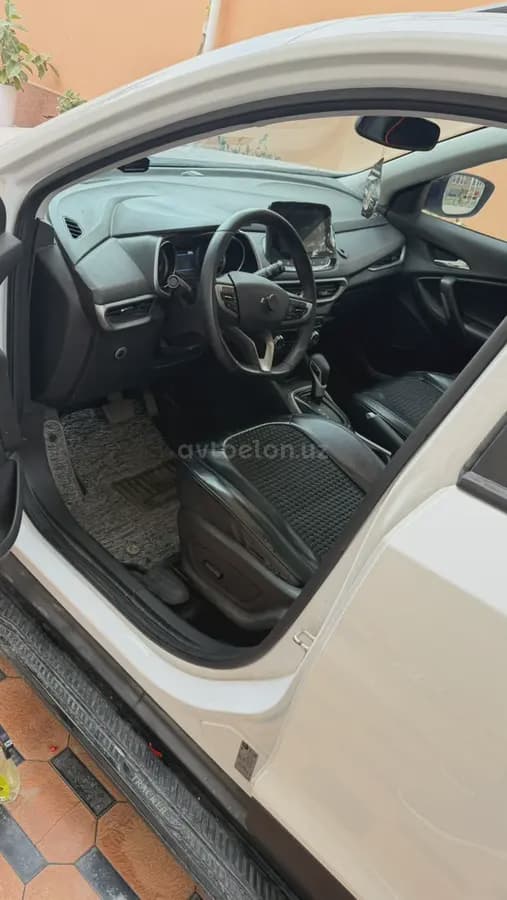 Chevrolet Tracker 2 2025 — 5