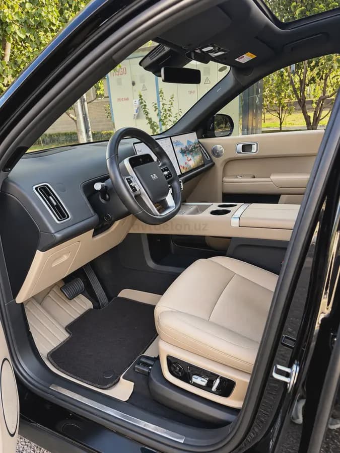 LI L9 2025 — 3