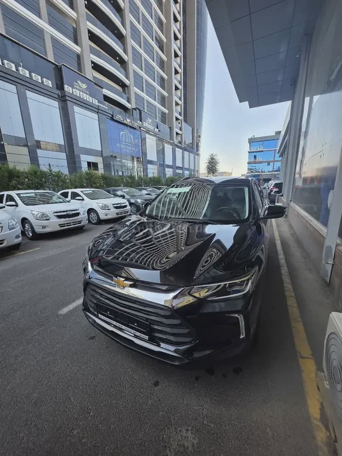 Chevrolet Tracker, 3 позиция 2026 — 1