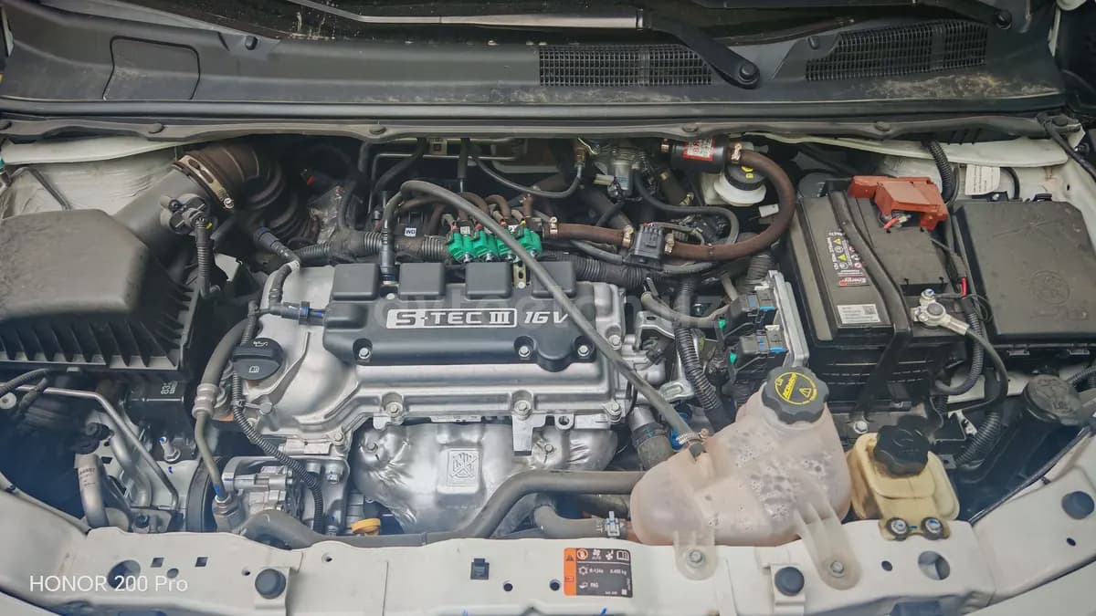 Chevrolet Cobalt, 4 позиция 2026 — 3
