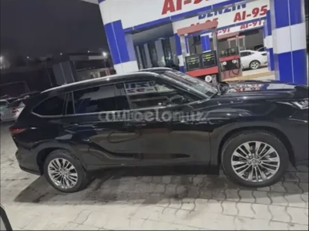 Toyota Highlander 2018 — 4