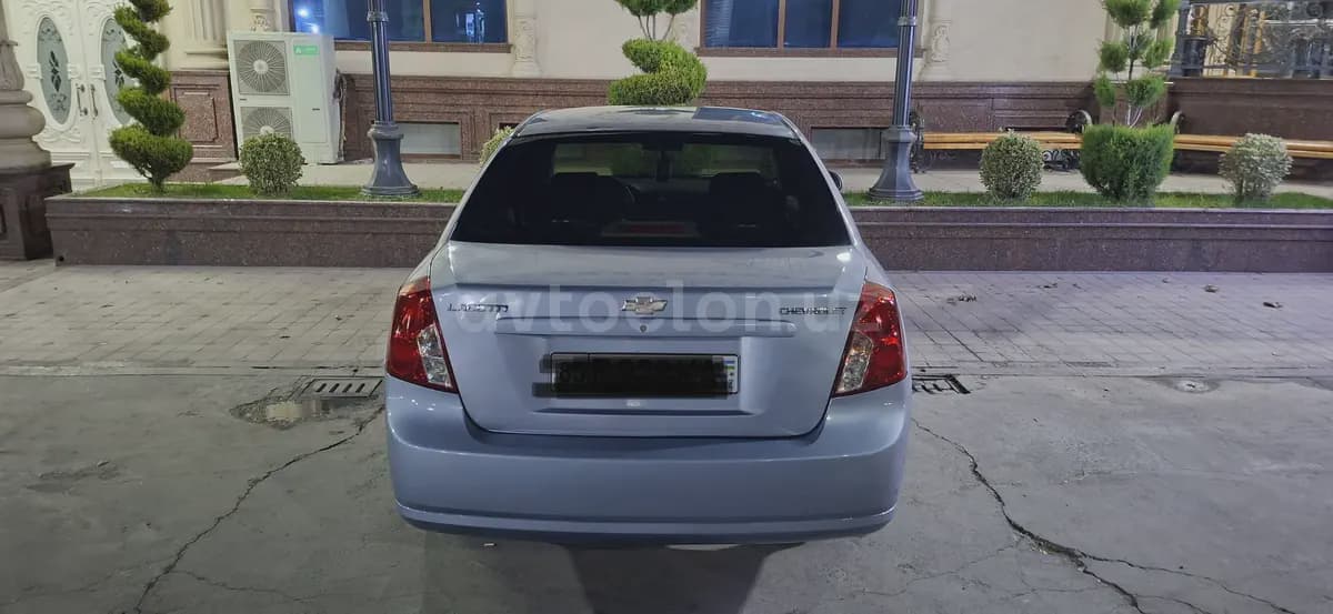 Chevrolet Lacetti, 2 позиция 2012 — 2