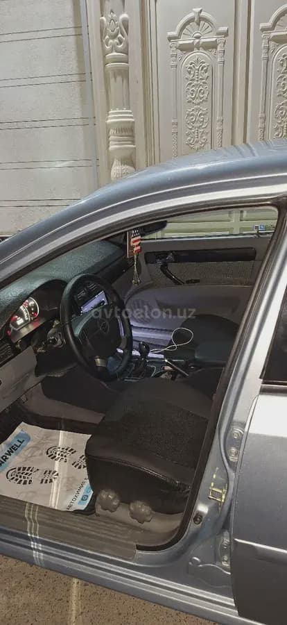 Chevrolet Lacetti, 2 позиция 2012 — 5