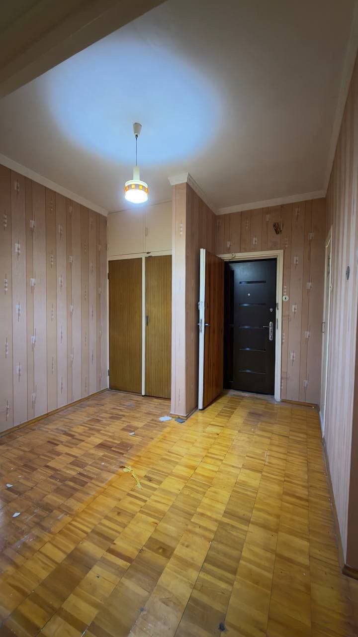 Срочно продажа квартиру Массив ТТЗ-4 2/2/4 балкон 2/6 — 2