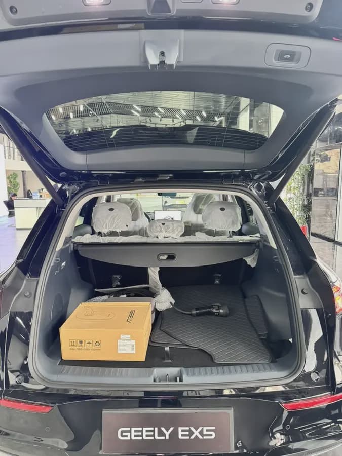 Geely EX5 2026 — 4
