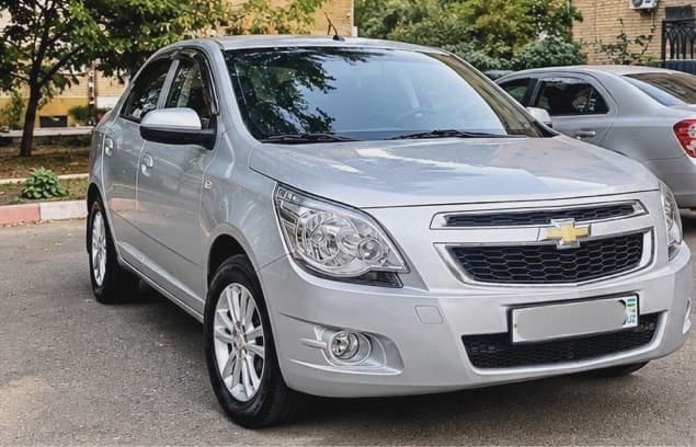 Chevrolet Cobalt 2024 — 4