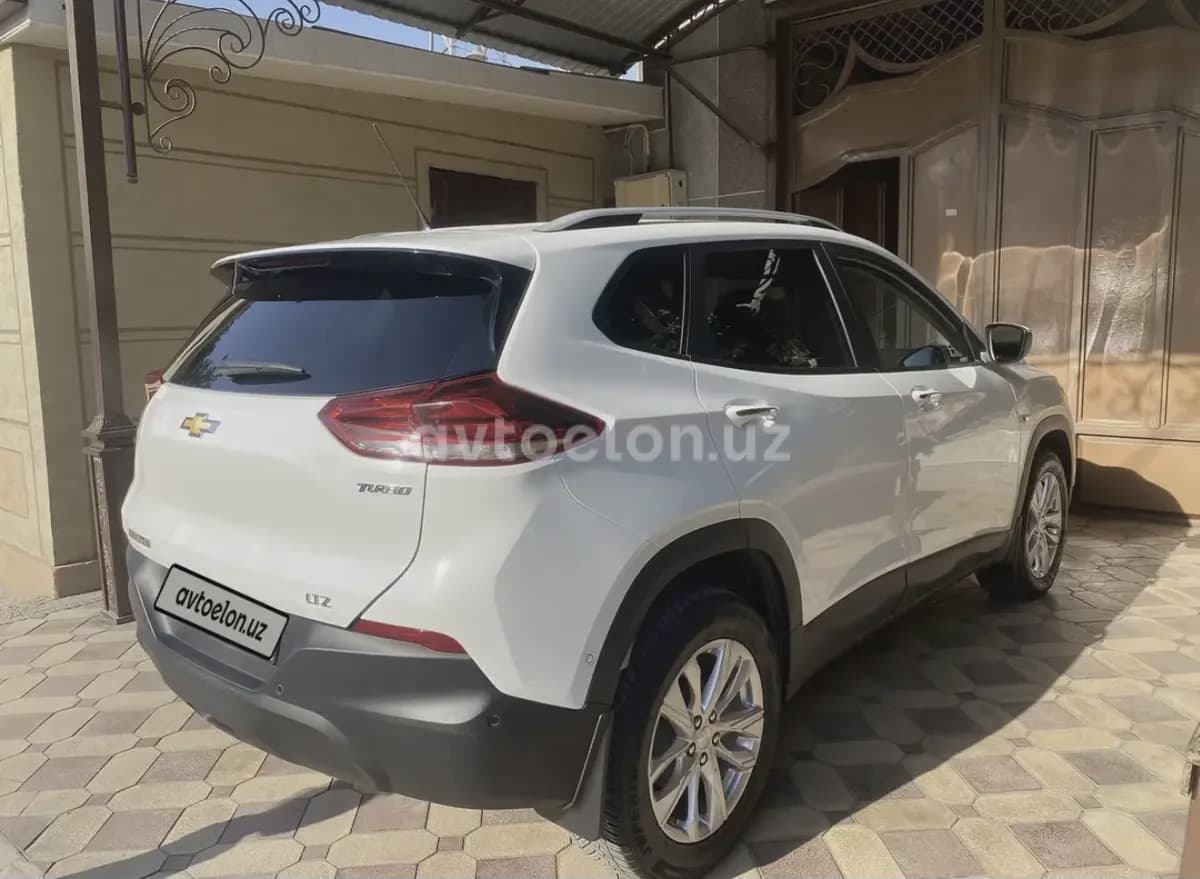 Chevrolet Tracker 2 2024 — 2