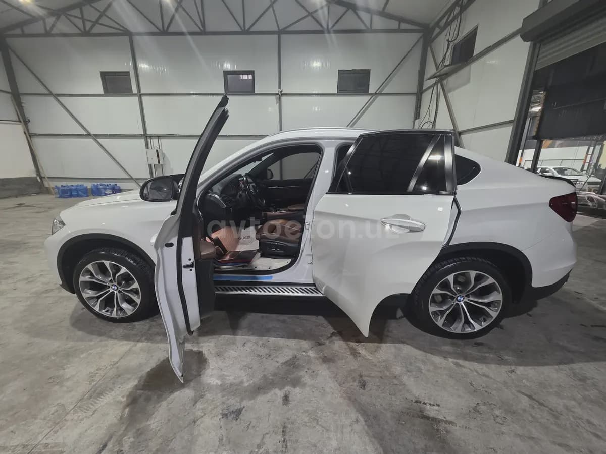 BMW X6 2015 — 2