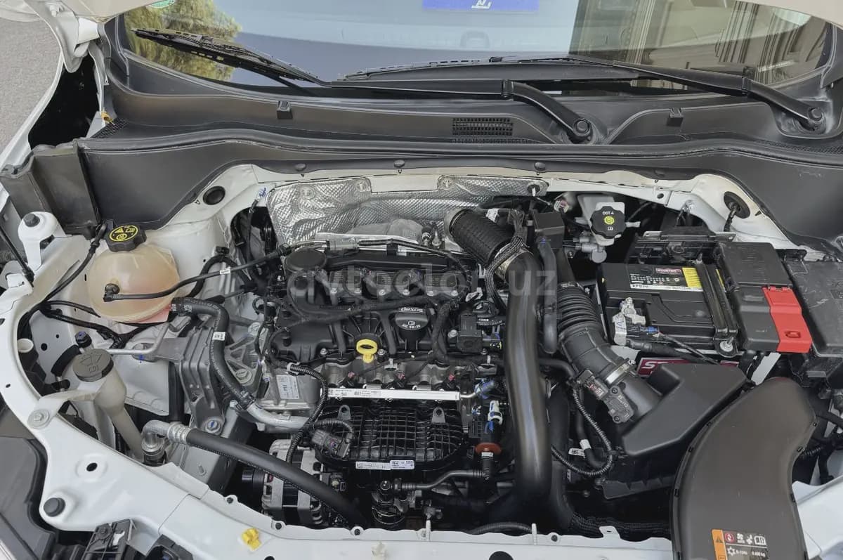 Chevrolet Tracker, 2 позиция 2025 — 4