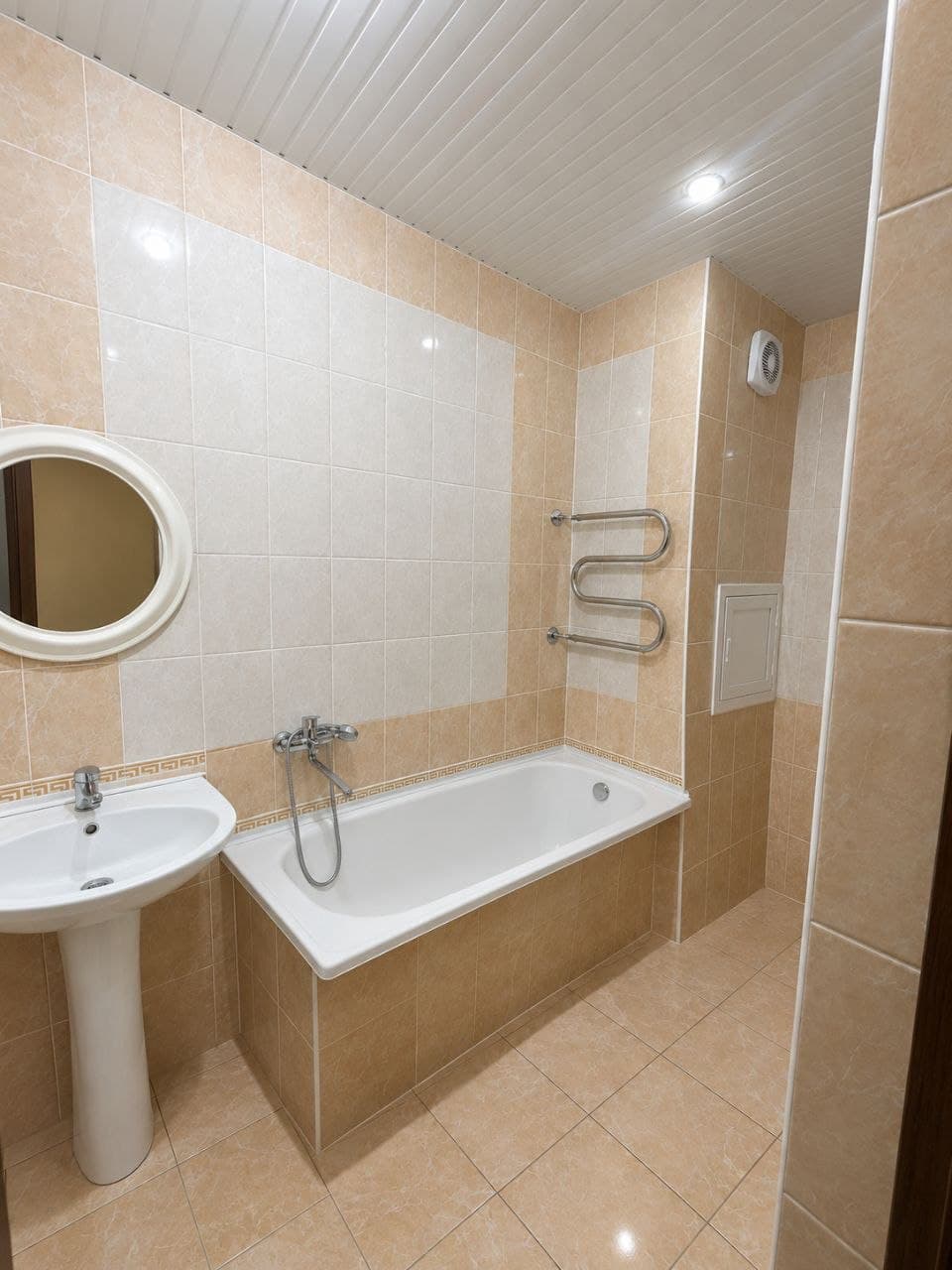 Продаётся 1 комнатная Массив Ахмад-Югнаки — 4