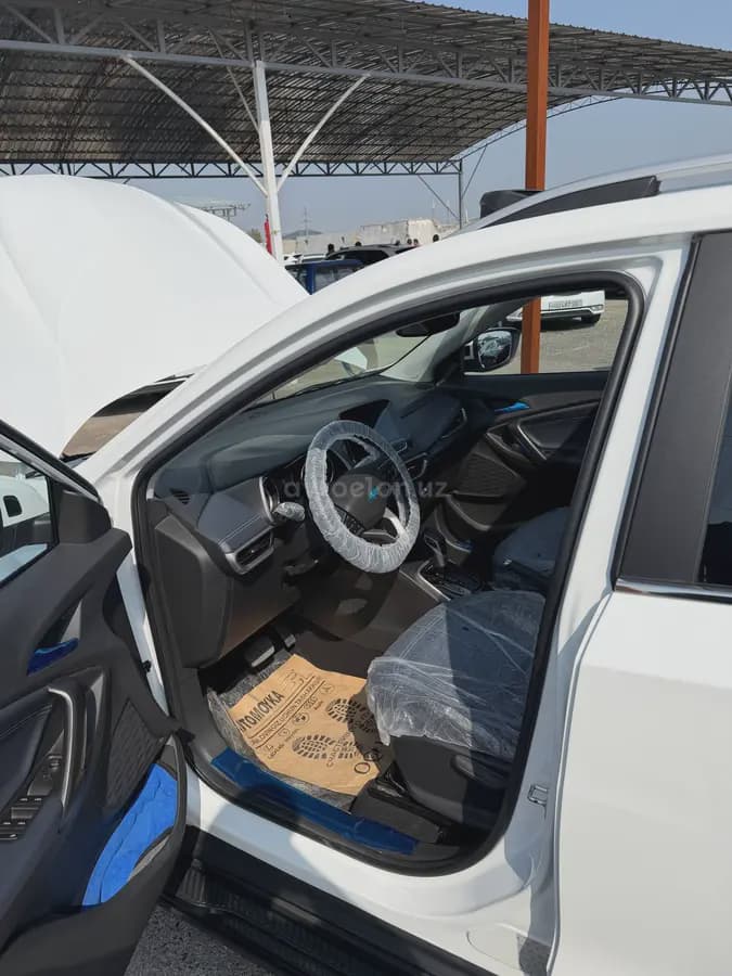 Chevrolet Tracker 2 2023 — 4