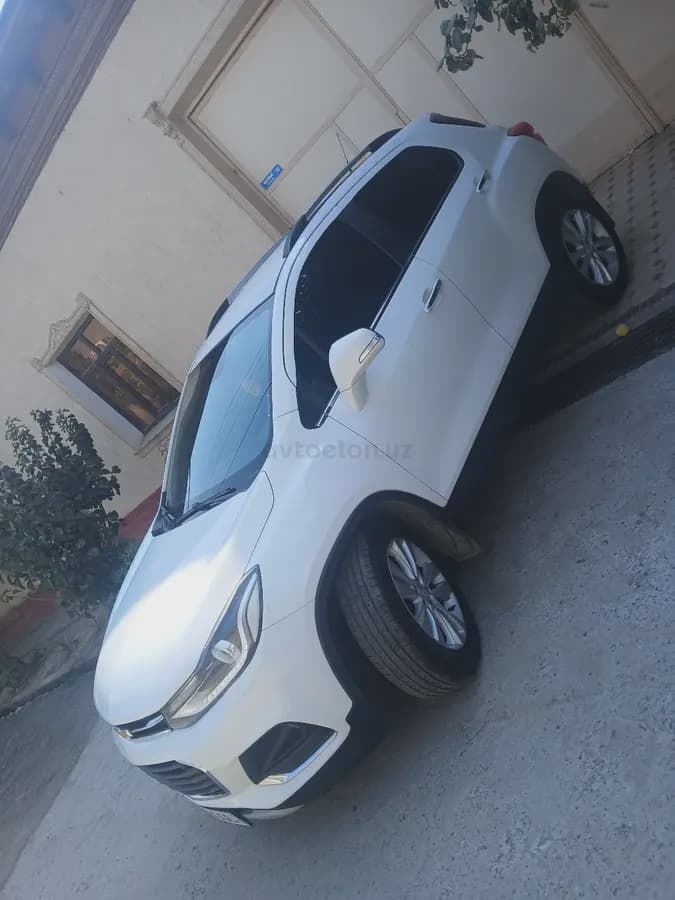 Chevrolet Tracker, 3 позиция 2020 — 2