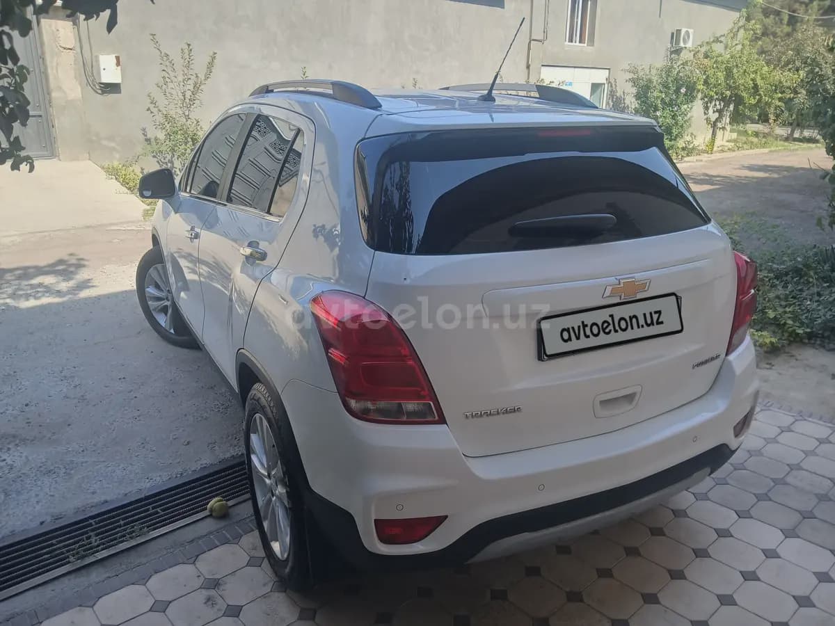 Chevrolet Tracker, 3 позиция 2020 — 3